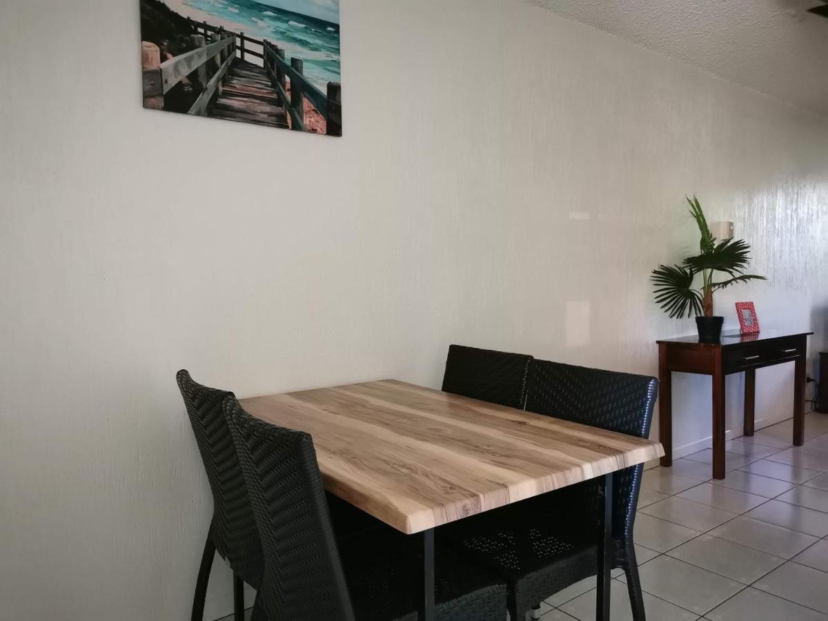 Palm Waters Holiday Villas Townsville Exterior photo